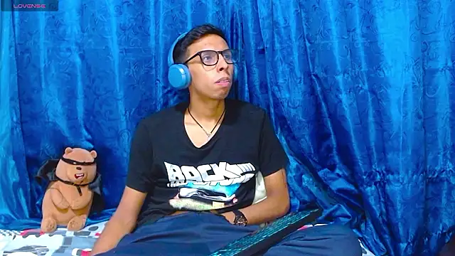 DavTwink3100 online show from 03-03-26, 02:18