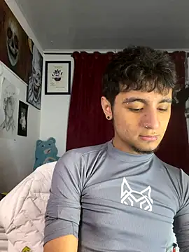 Snapshot of lukaOnline_ chatting on 12-16-25, 12:26 lukaOnline online show from 12-16-25, 12:26