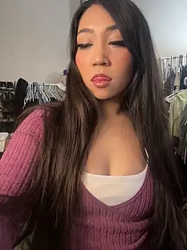 Snapshot of babygirlesme chatting on 12-17-25, 10:49 babygirlesme online show from 12-17-25, 10:49