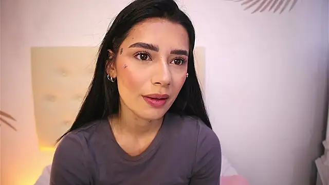 Scarlett Keller online show from 11-10-25, 07:46