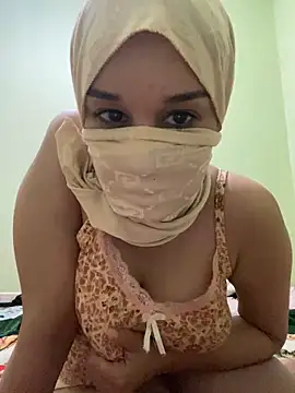 Snapshot of SaraChouchou chatting on 10-26-25, 08:48 SaraChouchou online show from 10-26-25, 08:48