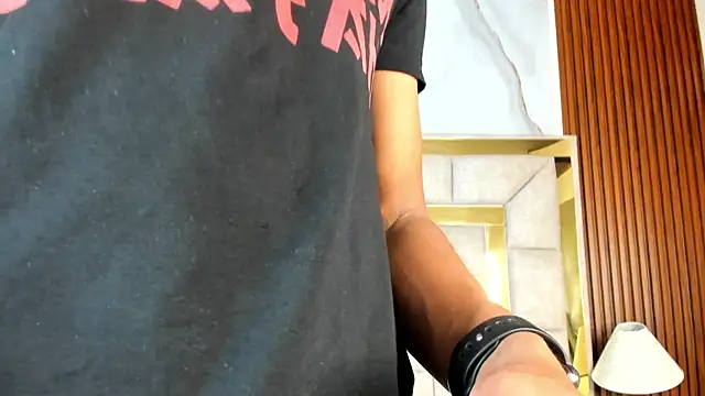 Emiliano Reyes online show from 11-10-25, 03:16