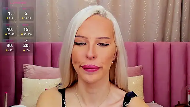 KailaCrystall online show from 12-14-25, 01:33