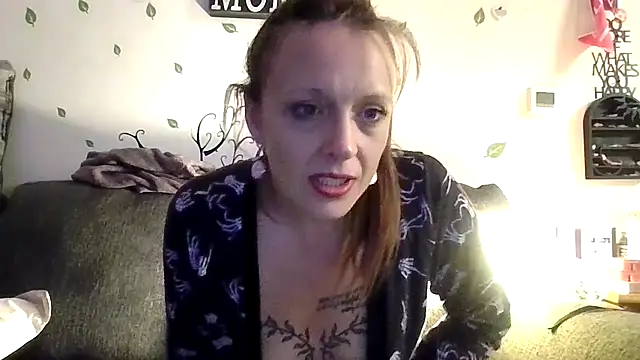 LoveLibz169 online show from 10-26-25, 06:19