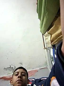 Snapshot of Pedropuente200 chatting on 01-19-26, 04:27 Pedropuente200 online show from 01-19-26, 04:27