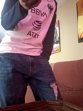 Snapshot of Pedropuente200 chatting on 02-05-26, 09:08 Pedropuente200 online show from 02-05-26, 09:08