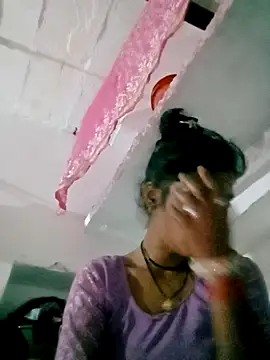 Snapshot of Sexi_rashmi chatting on 10-24-25, 04:14 Sexi rashmi online show from 10-24-25, 04:14