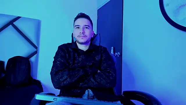 mike 257 online show from 10-28-25, 11:36