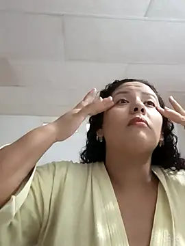 chikis12  online show from 12-13-25, 07:53