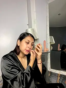 Snapshot of Sammy_Sweet01 chatting on 10-22-25, 12:05 Sammy Sweet01 online show from 10-22-25, 12:05