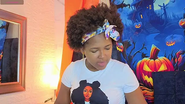 TianaLaRoux online show from 10-23-25, 11:20