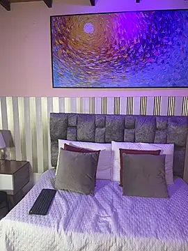 Arya Ali  online show from 10-24-25, 03:14