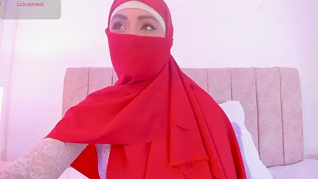 fatiima  online show from 04-12-26, 02:22