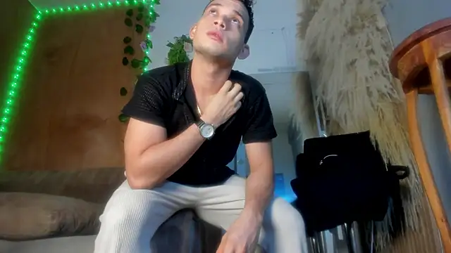 Jax Thunder online show from 02-14-26, 01:41