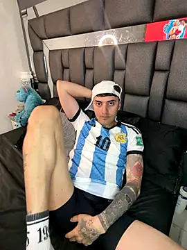 Williamlo online show from 11-03-25, 03:52