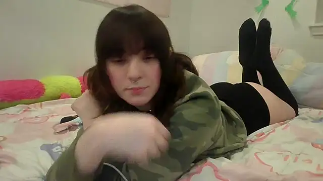 Trickylucy555 online show from 12-21-25, 10:00