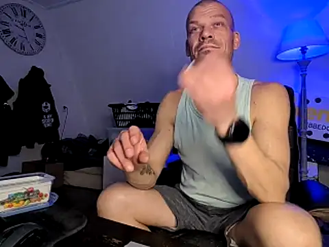 Kinky Play1 online show from 03-18-26, 08:23