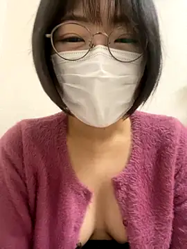 Yurika oO online show from 11-28-25, 09:39