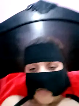 SandyAmr online show from 11-18-25, 02:43