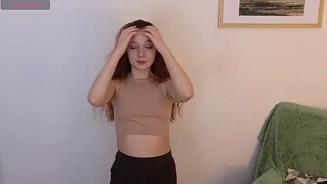 Snapshot of Helen_Fomes chatting on 11-07-25, 06:30 Helen Fomes online show from 11-07-25, 06:30