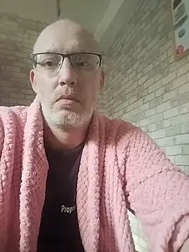 Cedric7653 online show from 03-28-26, 10:37