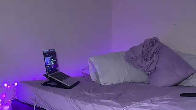 Dulce765b online show from 02-28-26, 02:12