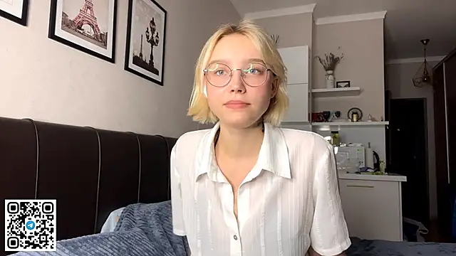 MelodyImam online show from 10-26-25, 02:34