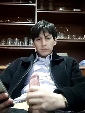 Snapshot of Carriata_larry chatting on 11-07-25, 06:35 Carriata larry online show from 11-07-25, 06:35