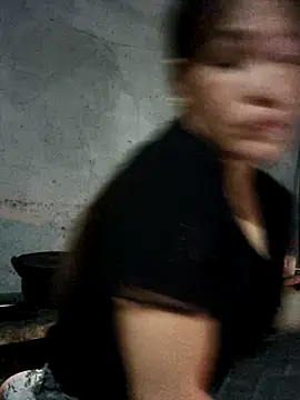 chipu06 online show from 12-20-25, 11:17