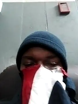 loVbRo1 online show from 10-26-25, 09:42