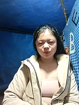 lisa-bae00 online show from 11-20-25, 10:20