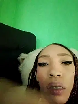 Snapshot of YAILIN_04 chatting on 07-17-26, 07:30 YAILIN 04 online show from 07-17-26, 07:30