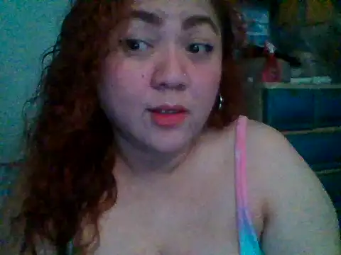 Snapshot of H2ooowIzee22 chatting on 10-25-25, 09:39 H2ooowIzee22 online show from 10-25-25, 09:39