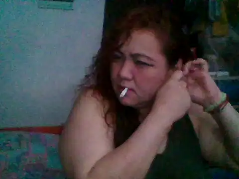 Snapshot of H2ooowIzee22 chatting on 10-26-25, 07:47 H2ooowIzee22 online show from 10-26-25, 07:47