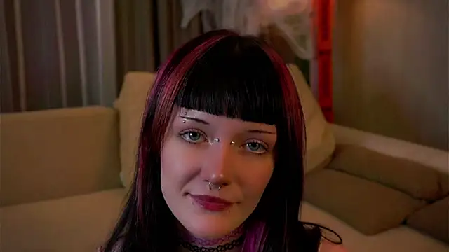 VeolaHoiness online show from 10-30-25, 11:11