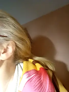 AmyLove353 online show from 02-11-26, 05:01