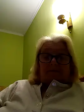 AmyLove353 online show from 02-14-26, 10:28