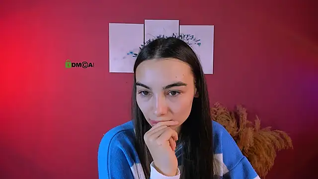 kira light   online show from 11-10-25, 09:41