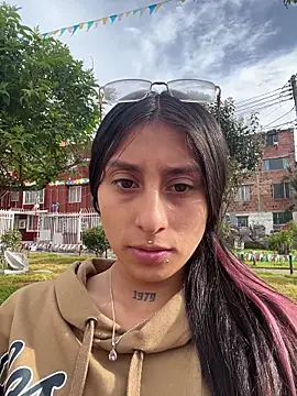 Violeet-Smith online show from 12-02-25, 12:54