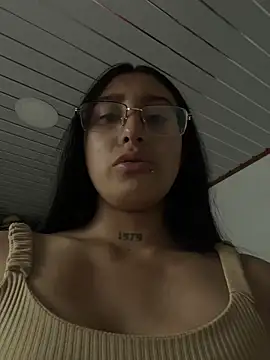 Violeet-Smith online show from 04-02-26, 05:21