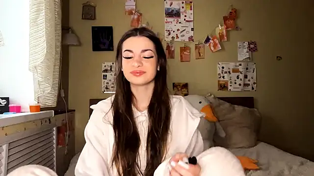 TheRealAnna online show from 11-15-25, 10:45