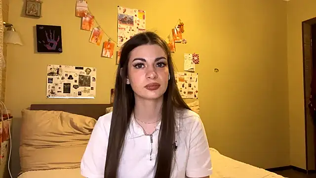 TheRealAnna online show from 12-18-25, 02:23