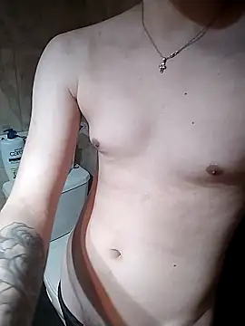 Danii2005 online show from 10-20-25, 08:31