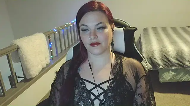 Snapshot of MissSirenaRhul chatting on 10-24-25, 12:19 MissSirenaRhul online show from 10-24-25, 12:19