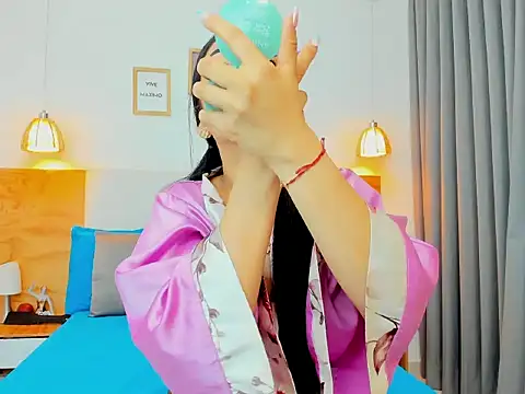 Abbie royy online show from 11-26-25, 12:39