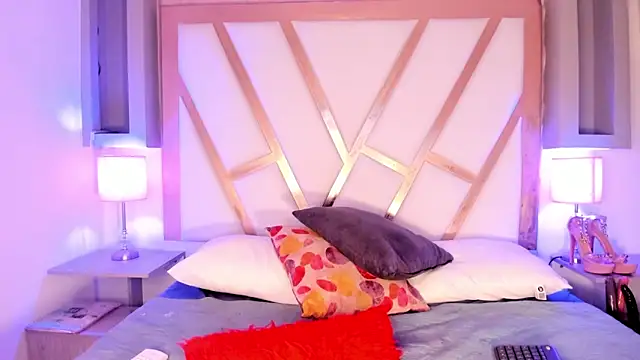 paulina ruiz 777 online show from 01-07-26, 08:44