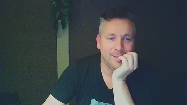 Woody Longbong online show from 11-12-25, 05:35