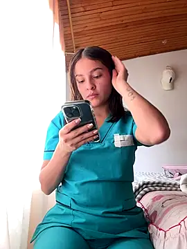 Talia Bonet online show from 10-31-25, 03:46