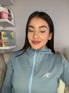 Talia Bonet online show from 11-05-25, 02:17