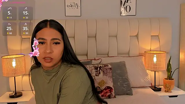 ameliebelle  online show from 10-26-25, 12:11